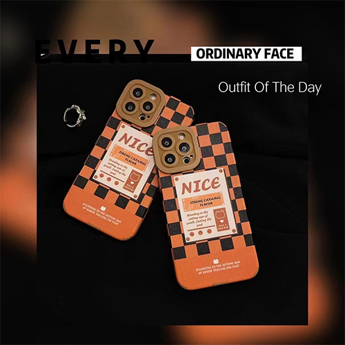 Caja del teléfono con patrón de etiqueta